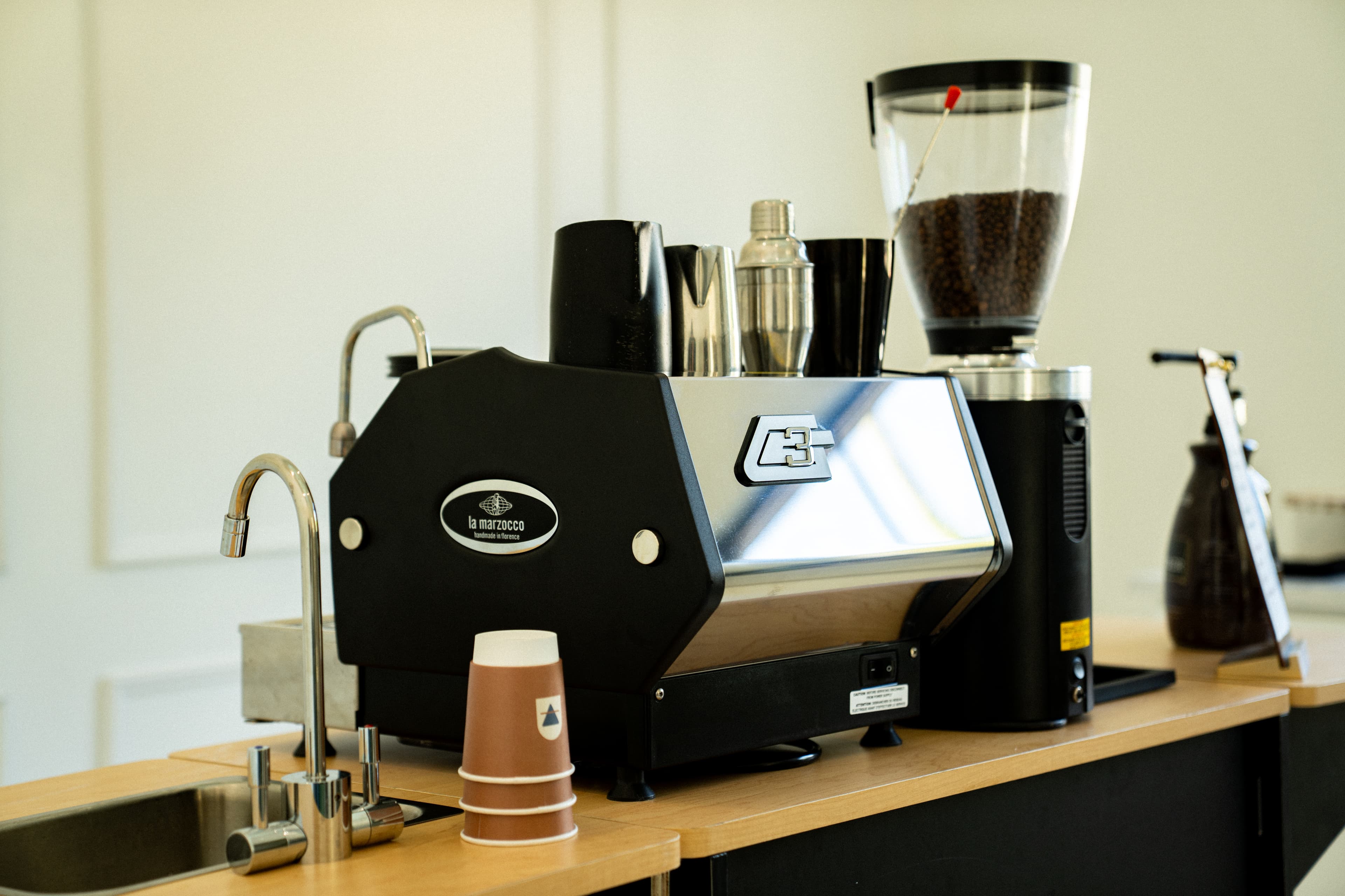 Filtered espresso machine